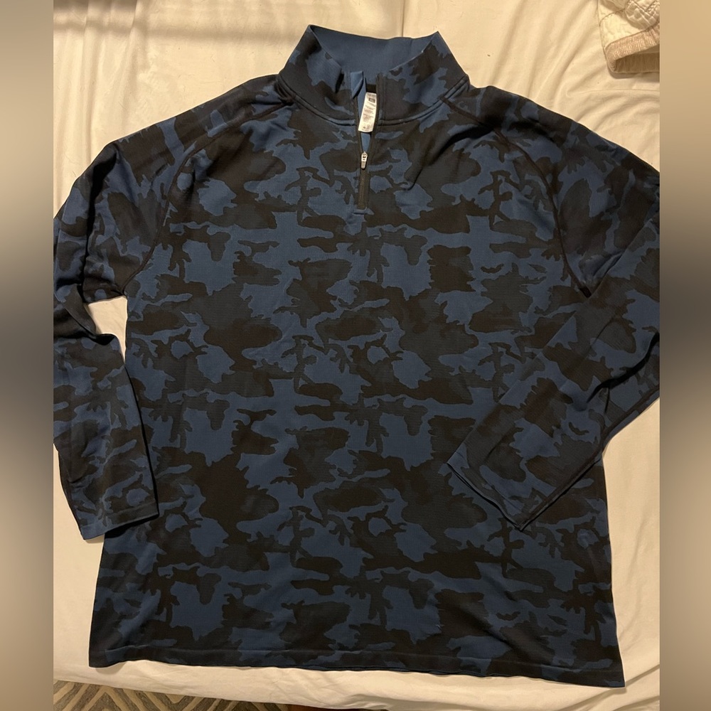 UNRL quarter zip pullover XL